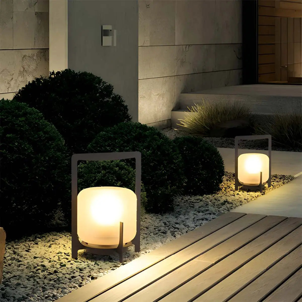 Solar Outdoor Lamp - Weather-Resistant Solar Garden Light with Warm White Glow for Patios and Pathways 3
